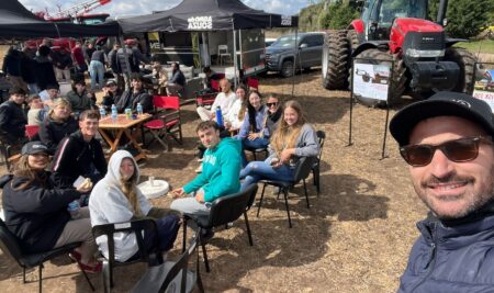 Alumnos de la Tecnicatura en Gestión de Tecnologías Agropecuarias realizaron prácticas en terreno